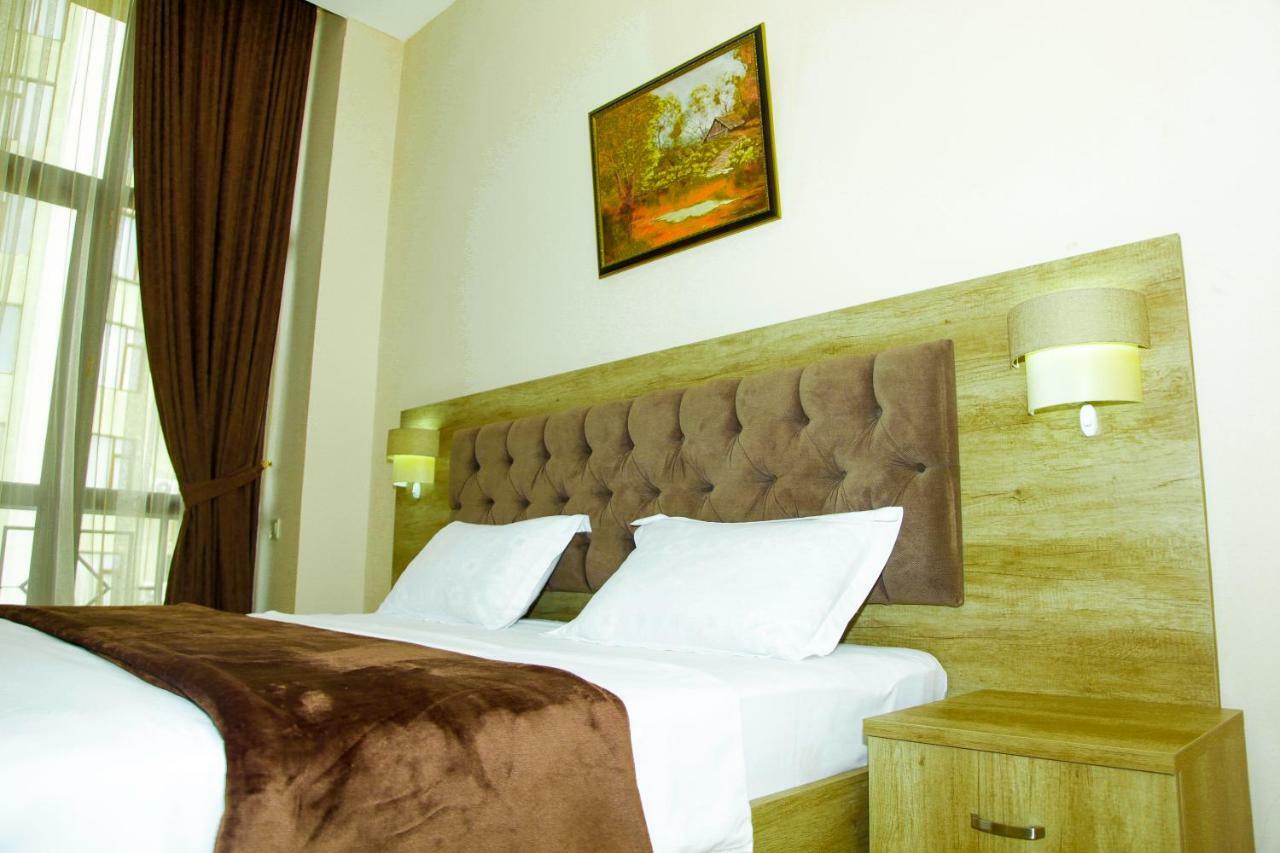 זוגדידי Hotel Grand מראה חיצוני תמונה