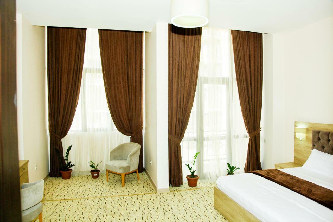 זוגדידי Hotel Grand מראה חיצוני תמונה